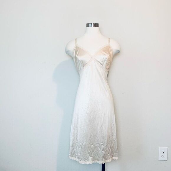 Vintage Nude Slip Dress Nightgown Rose Lace 38 Medium Sears - Picture 2 of 6